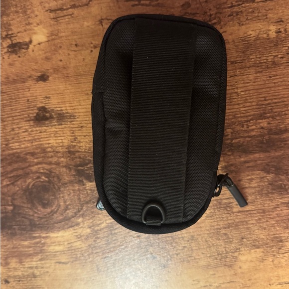 Mini Camera Case! - Picture 2 of 5
